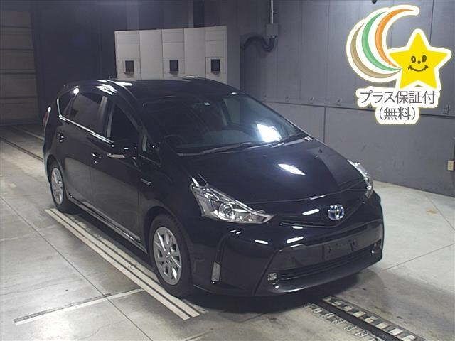 5654 Toyota Prius alpha ZVW41W 2016 г. (JU Gifu)